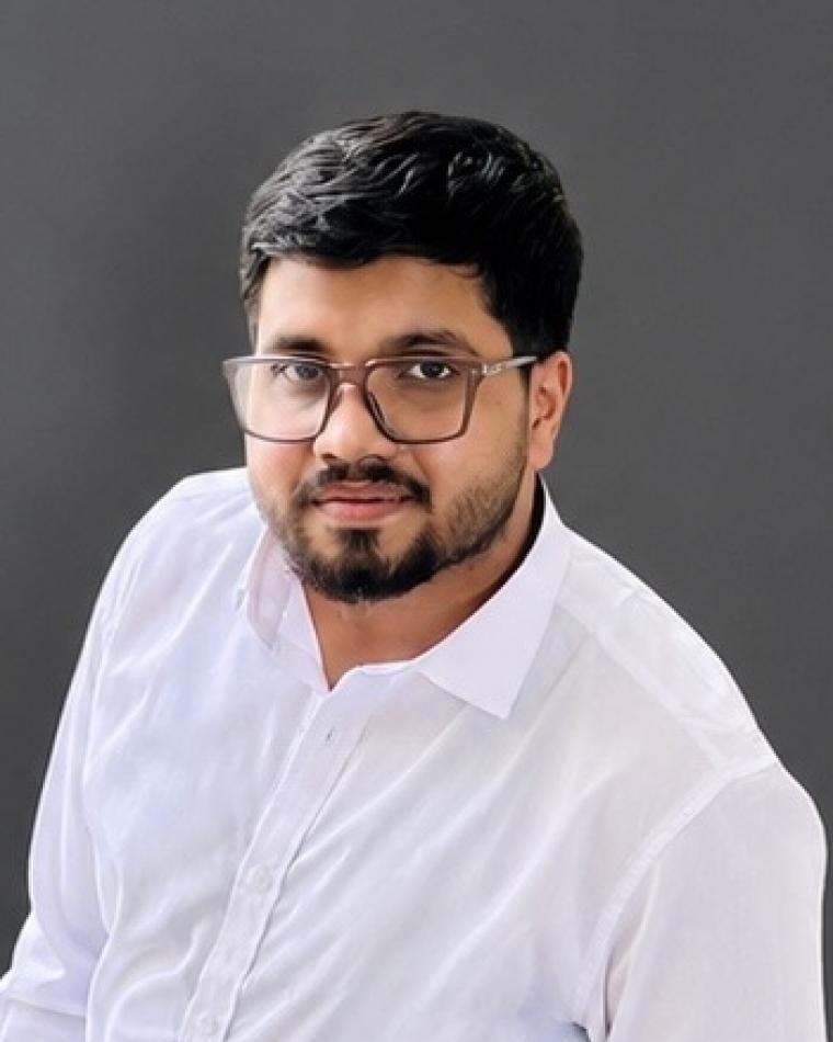 Anas Aamir Memon headshot