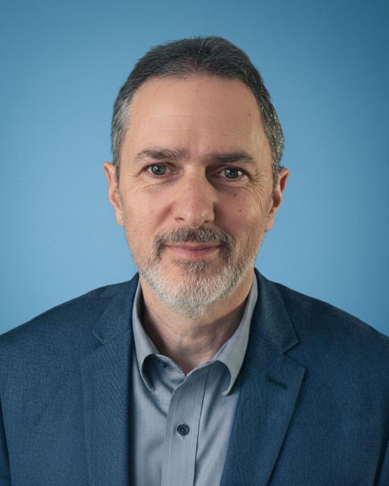 Marco Winzker headshot